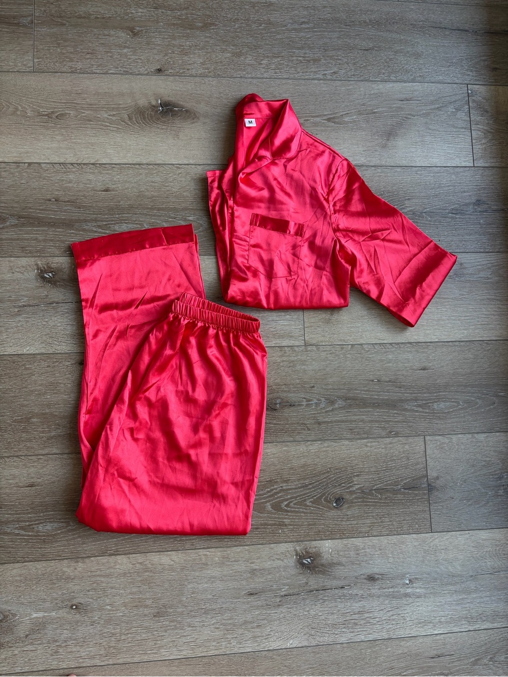 Red Satin Pajama Set sz. M